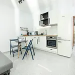 Delmare D12 Apartment